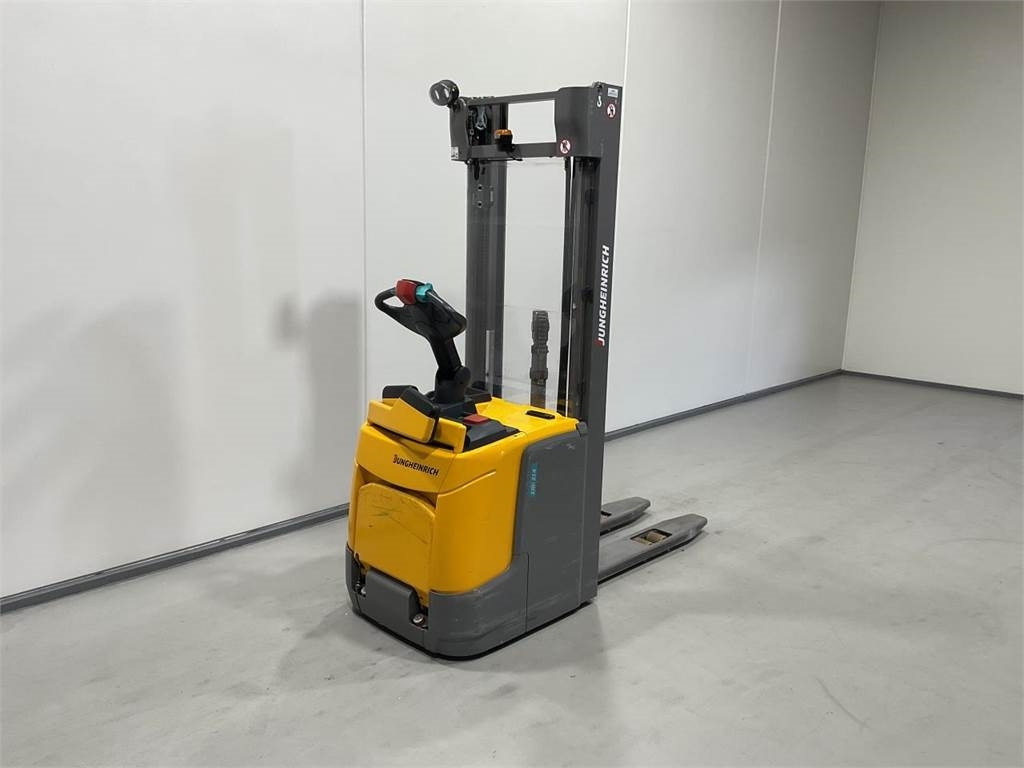 Jungheinrich ERC 214 - Krautņotājs: foto 2 Jungheinrich ERC 214 - Krautņotājs: foto 2