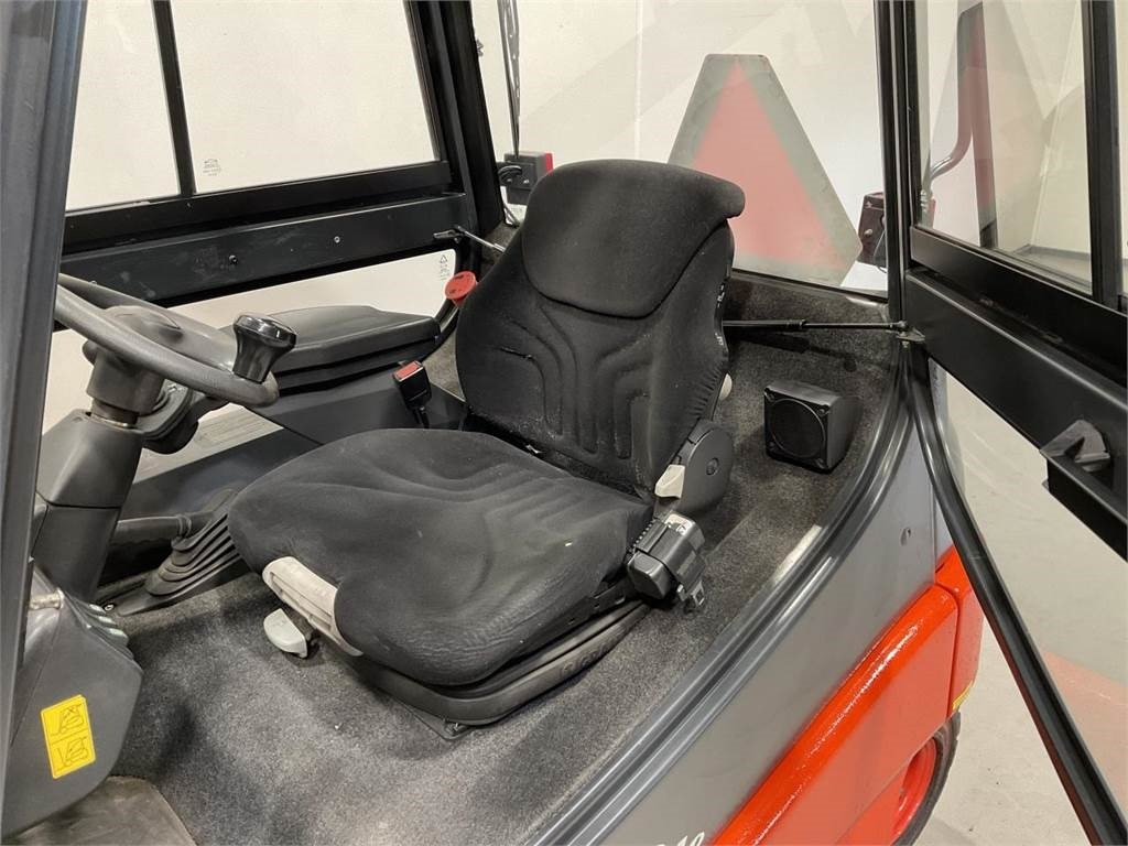 Linde E25P - 02 - Elektroiekrāvējs: foto 5 Linde E25P - 02 - Elektroiekrāvējs: foto 5