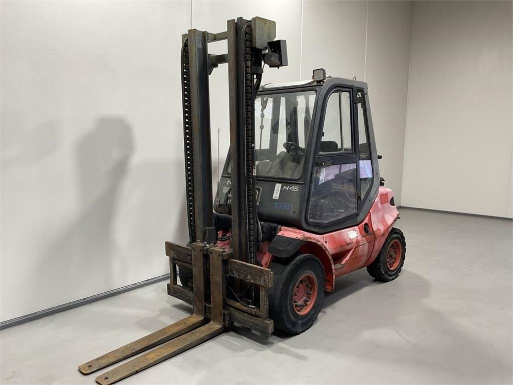 Linde H45D - Dīzeļiekrāvējs: foto 3 Linde H45D - Dīzeļiekrāvējs: foto 3