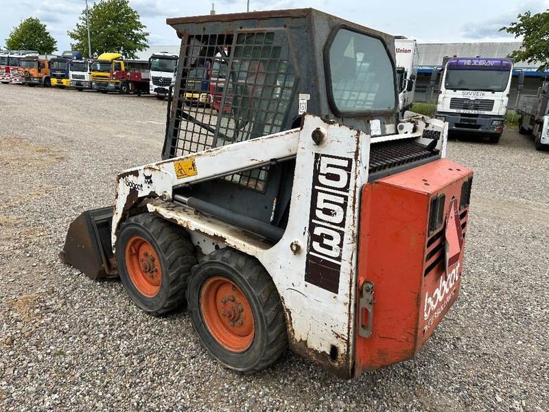 Bobcat 553 - Kompaktiekrāvējs: foto 5 Bobcat 553 - Kompaktiekrāvējs: foto 5