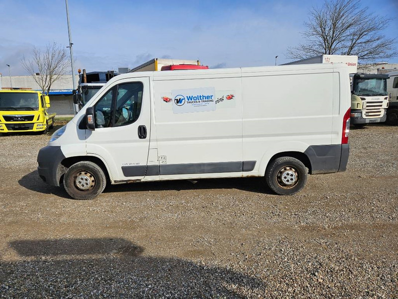 Citroën Jumper 30 2,2 HDi 130 Box - Mazs furgons: foto 2 Citroën Jumper 30 2,2 HDi 130 Box - Mazs furgons: foto 2