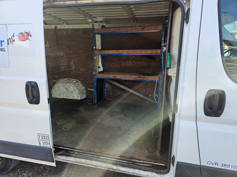 Citroën Jumper 30 2,2 HDi 130 Box - Mazs furgons: foto 5 Citroën Jumper 30 2,2 HDi 130 Box - Mazs furgons: foto 5