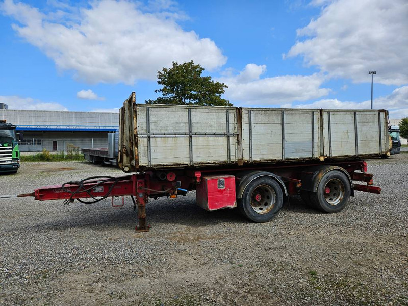 KEL-BERG 2 axle // wire // 3-way tip // radiocontrol - Piekabe noņemamā virsbūve/ Konteineru vedējs: foto 1 KEL-BERG 2 axle // wire // 3-way tip // radiocontrol - Piekabe noņemamā virsbūve/ Konteineru vedējs: foto 1