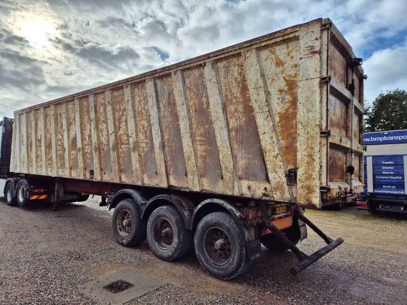 KEL-BERG 71 m3 steel tipper / stål tipper (nysynet) - Puspiekabe pašizgāzējs: foto 3 KEL-BERG 71 m3 steel tipper / stål tipper (nysynet) - Puspiekabe pašizgāzējs: foto 3