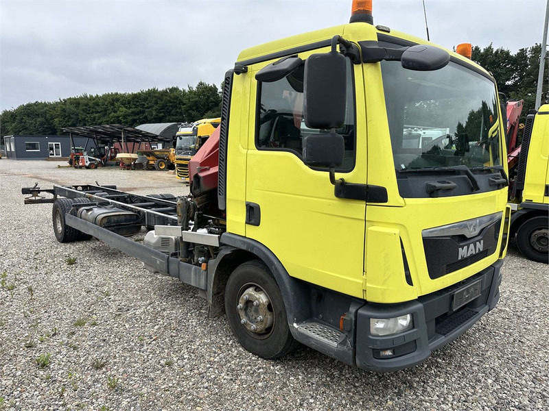 MAN TGL 12.220 // Crane HMF 735K2 // - Kravas auto ar manipulatoru: foto 4 MAN TGL 12.220 // Crane HMF 735K2 // - Kravas auto ar manipulatoru: foto 4