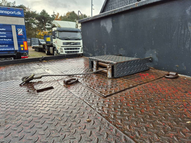MAN TGX 26.500 // Hydraulic Ramp/ Winch // līzingu MAN TGX 26.500 // Hydraulic Ramp/ Winch //: foto 15 MAN TGX 26.500 // Hydraulic Ramp/ Winch // līzingu MAN TGX 26.500 // Hydraulic Ramp/ Winch //: foto 15