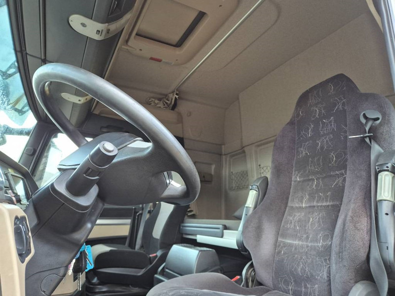 MAN TGX 26.500 // Hydraulic Ramp/ Winch // līzingu MAN TGX 26.500 // Hydraulic Ramp/ Winch //: foto 16 MAN TGX 26.500 // Hydraulic Ramp/ Winch // līzingu MAN TGX 26.500 // Hydraulic Ramp/ Winch //: foto 16