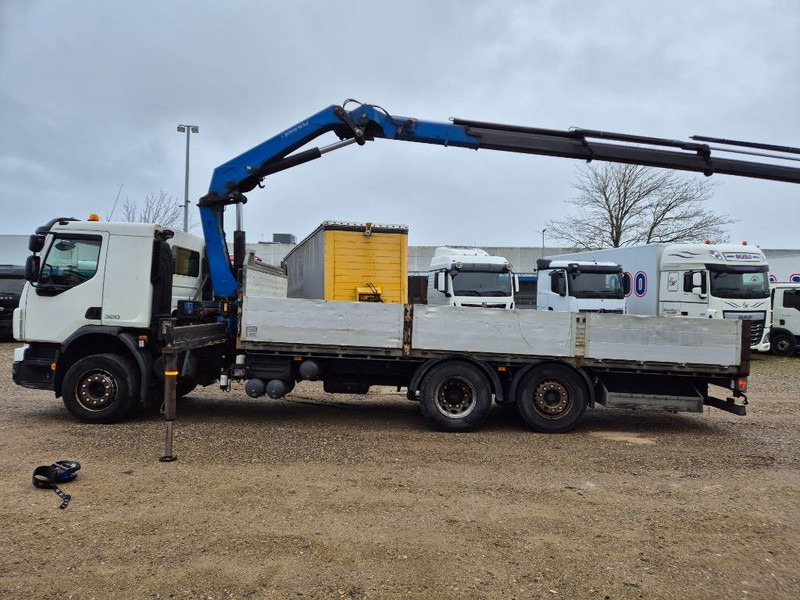 Volvo FE320 6x2/4 // HMF2120 K5 // - Kravas auto ar manipulatoru: foto 3 Volvo FE320 6x2/4 // HMF2120 K5 // - Kravas auto ar manipulatoru: foto 3