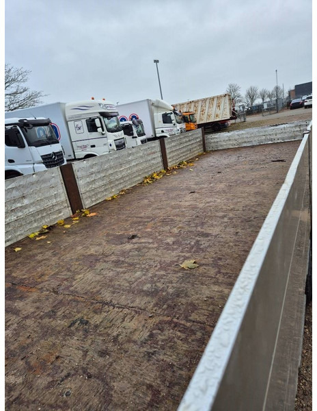 Volvo FE320 6x2/4 // HMF2120 K5 // - Kravas auto ar manipulatoru: foto 5 Volvo FE320 6x2/4 // HMF2120 K5 // - Kravas auto ar manipulatoru: foto 5