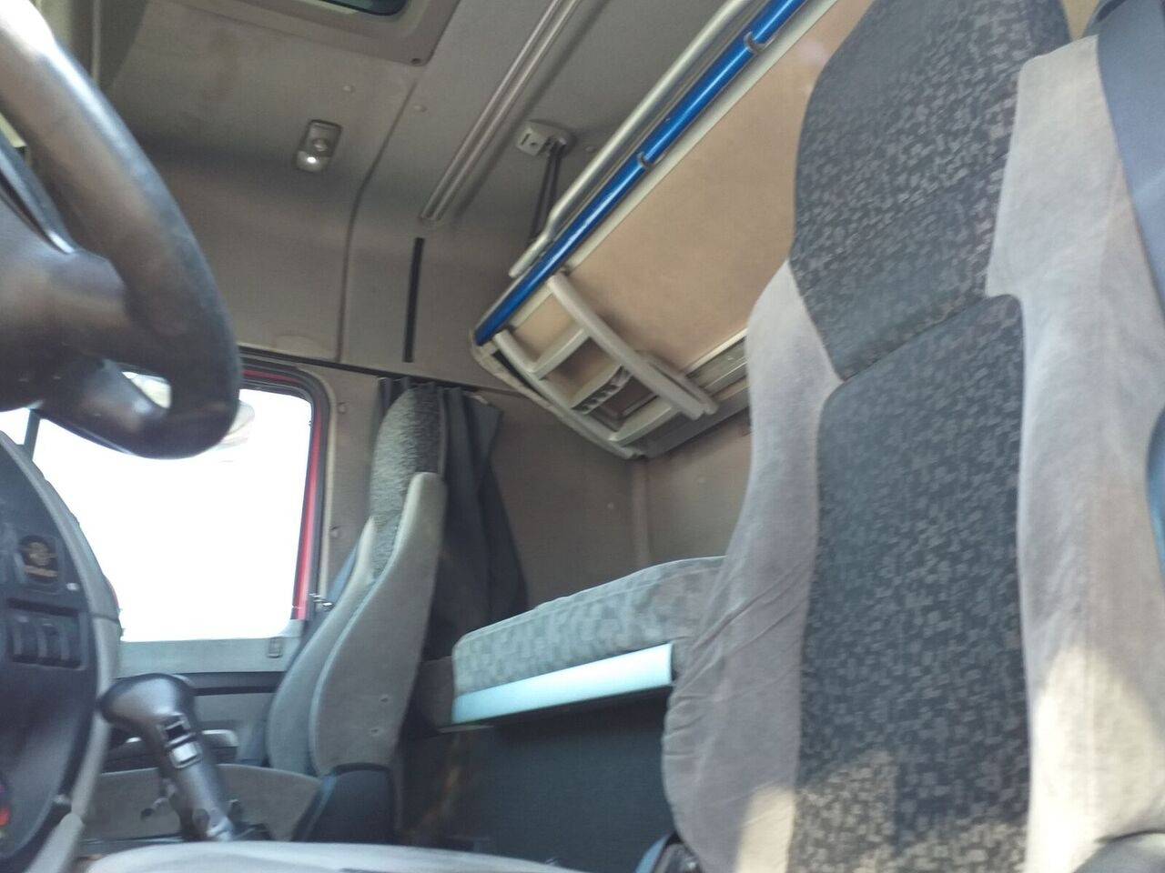 DAF XF105.510 līzingu DAF XF105.510: foto 8