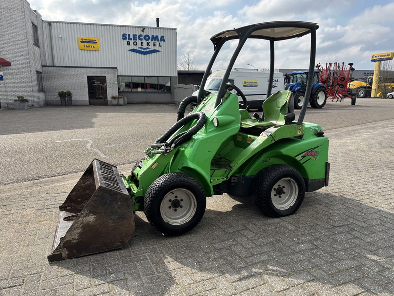 Avant 420 TDL Minishovel - Riteņu iekrāvējs: foto 1 Avant 420 TDL Minishovel - Riteņu iekrāvējs: foto 1