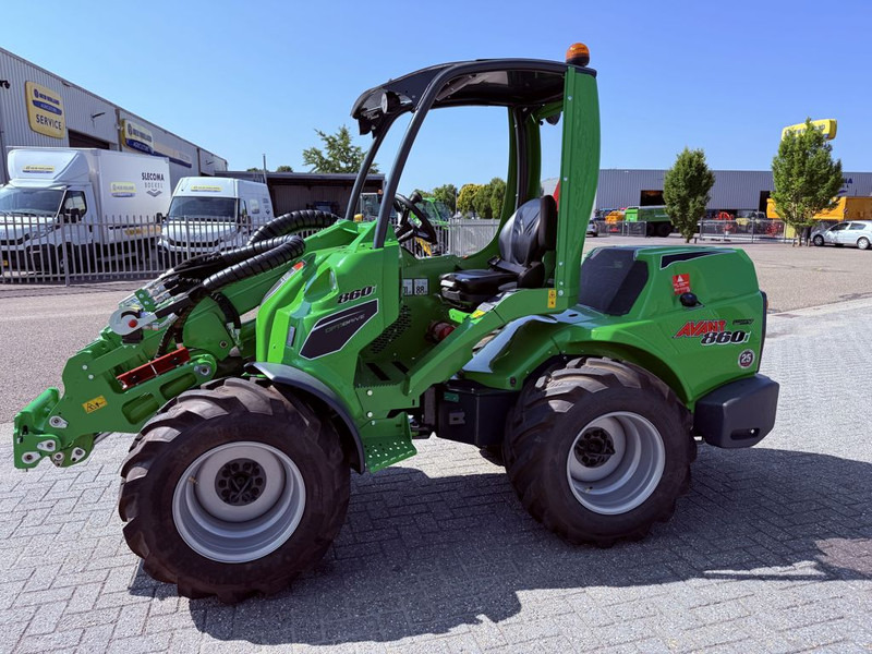 Avant 860i TDL + 1900kg 3.5 mtr 30km/h - Riteņu iekrāvējs: foto 2 Avant 860i TDL + 1900kg 3.5 mtr 30km/h - Riteņu iekrāvējs: foto 2