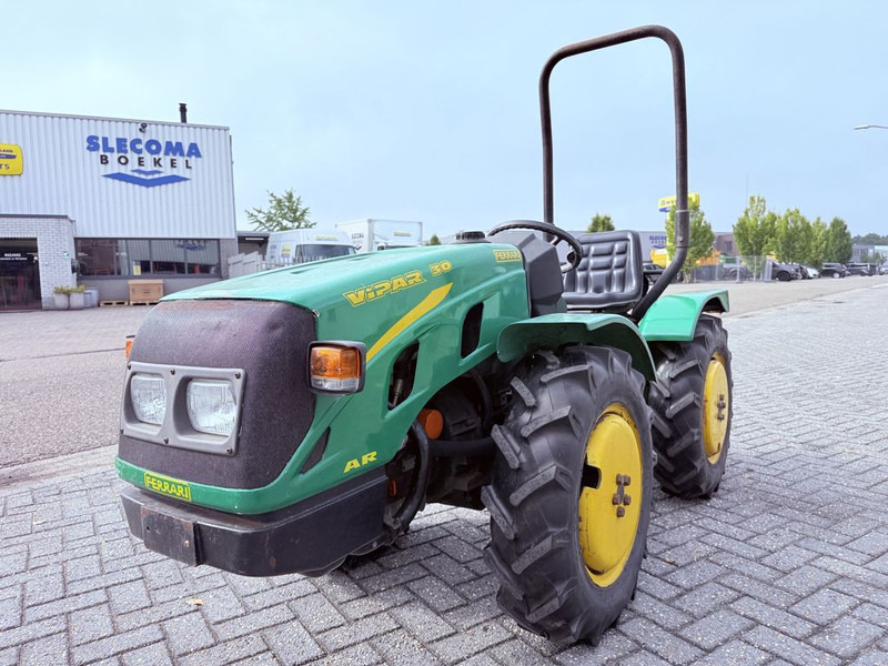 Ferrari VIPAR F30L AR - Traktors: foto 3 Ferrari VIPAR F30L AR - Traktors: foto 3