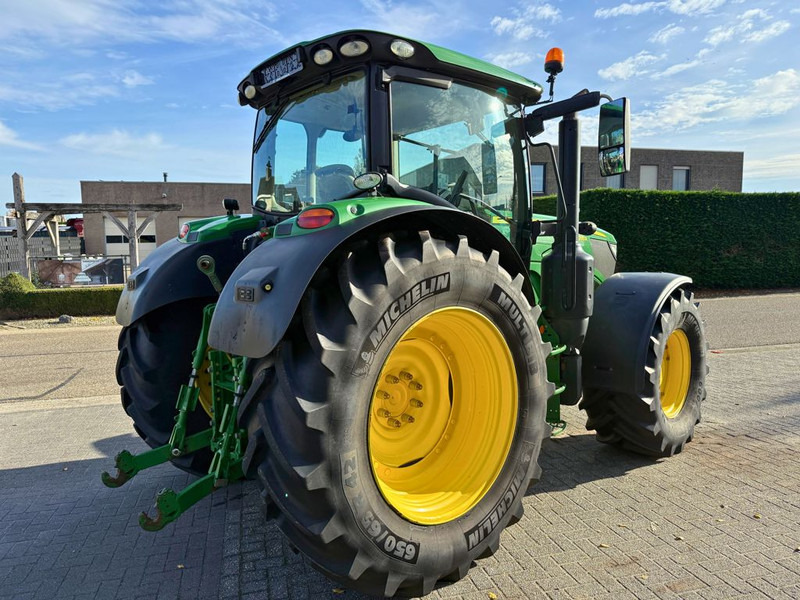 John Deere 6155R Autopowr - Traktors: foto 3 John Deere 6155R Autopowr - Traktors: foto 3