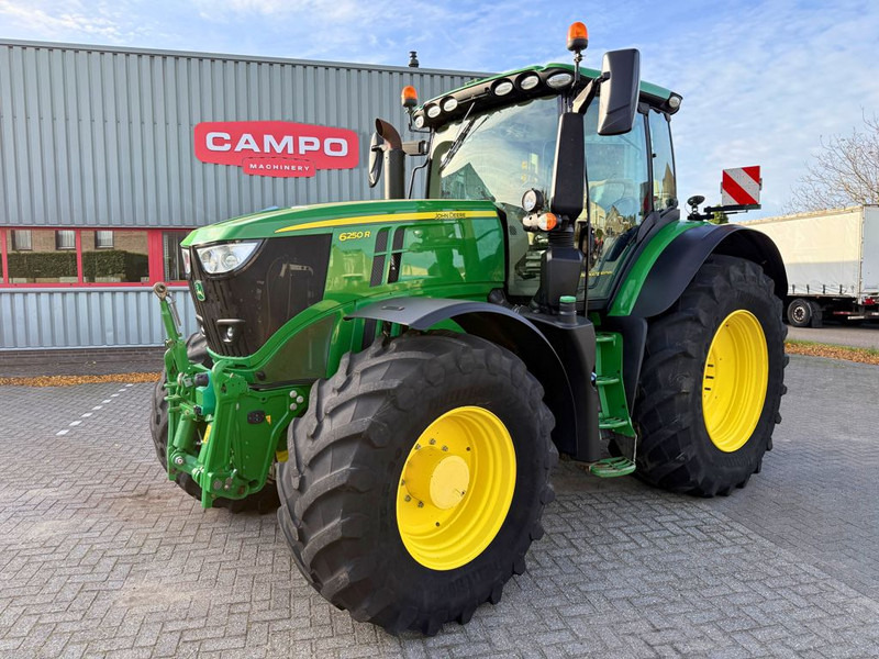 John Deere 6250R Ultimate Edition Autopowr - Traktors: foto 1 John Deere 6250R Ultimate Edition Autopowr - Traktors: foto 1