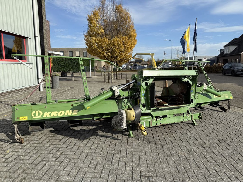 Krone Easy Collect 600-2 FP Fit New Holland FR - Kombains: foto 2 Krone Easy Collect 600-2 FP Fit New Holland FR - Kombains: foto 2