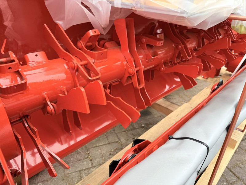 Jaunā Pļāvējs Kuhn FC3115D Schijvenmaaier met Kneuzer: foto 7