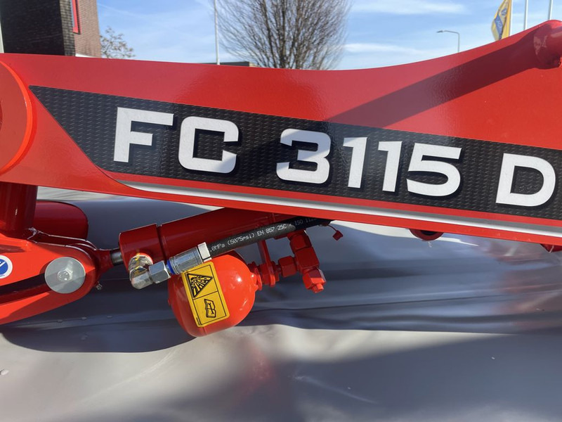 Jaunā Pļāvējs Kuhn FC3115D Schijvenmaaier met Kneuzer: foto 11