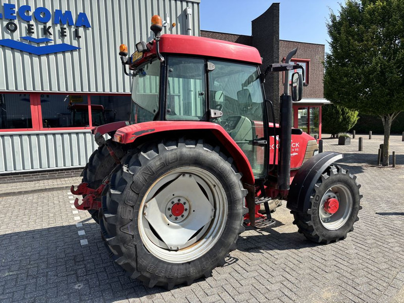 Mc Cormick CX95 - Traktors: foto 3 Mc Cormick CX95 - Traktors: foto 3