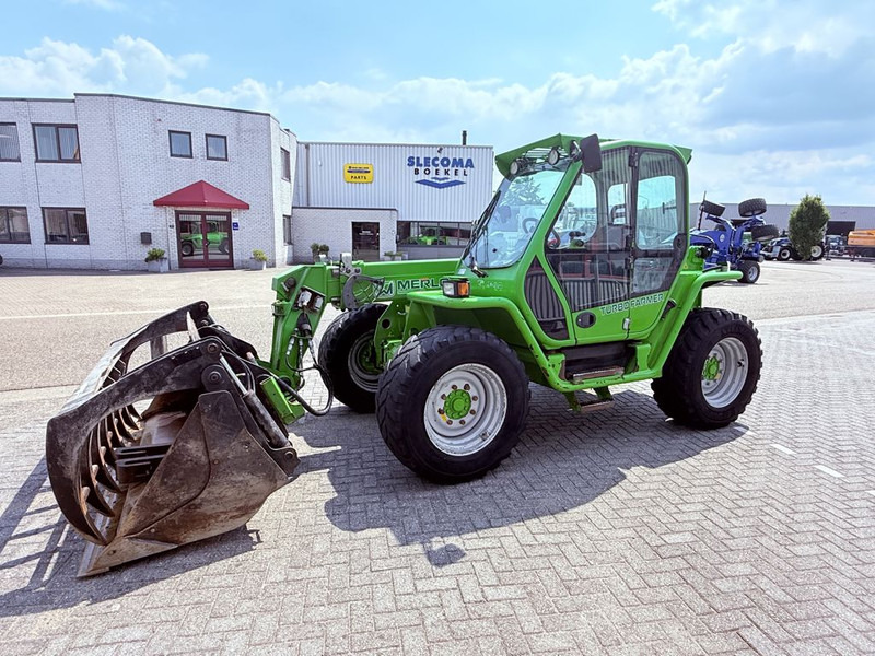 Merlo P34.7 Top Verreiker Pelikaanbak+ pallet - Teleskopiskais iekrāvējs: foto 1 Merlo P34.7 Top Verreiker Pelikaanbak+ pallet - Teleskopiskais iekrāvējs: foto 1