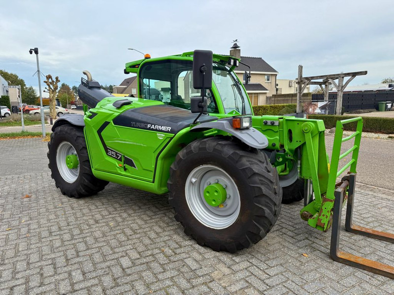 Merlo TF35.7-140 Telehandler - Teleskopiskais iekrāvējs: foto 4 Merlo TF35.7-140 Telehandler - Teleskopiskais iekrāvējs: foto 4