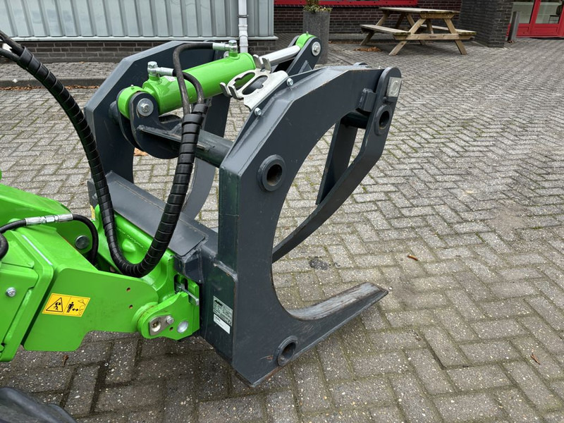 Avant Boomstammenklem, HD, hydraulisch, 0,4 m2 - Meža tehnika: foto 3 Avant Boomstammenklem, HD, hydraulisch, 0,4 m2 - Meža tehnika: foto 3