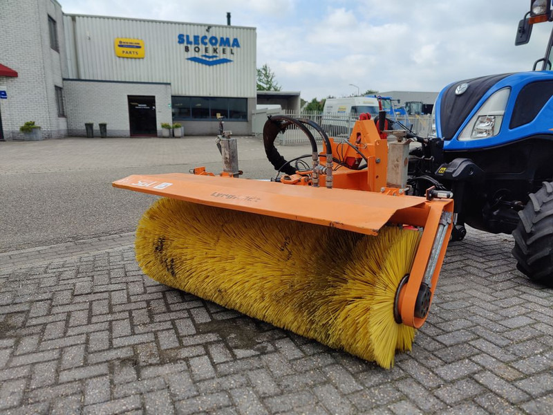Nesbo HF1600S Veegmachine - Birste - Komunālā/ Specializētā tehnika: foto 1 Nesbo HF1600S Veegmachine - Birste - Komunālā/ Specializētā tehnika: foto 1