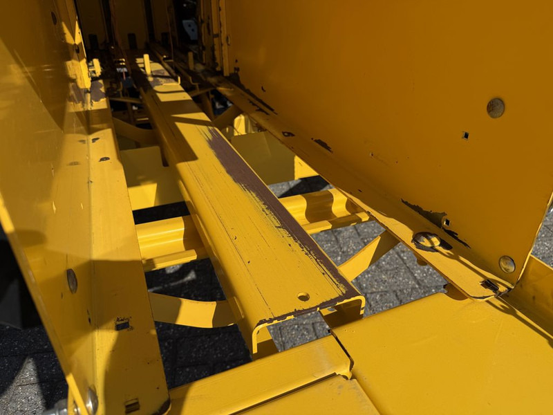 Kīpu prese New Holland BC5060 Mini Balenpers: foto 8