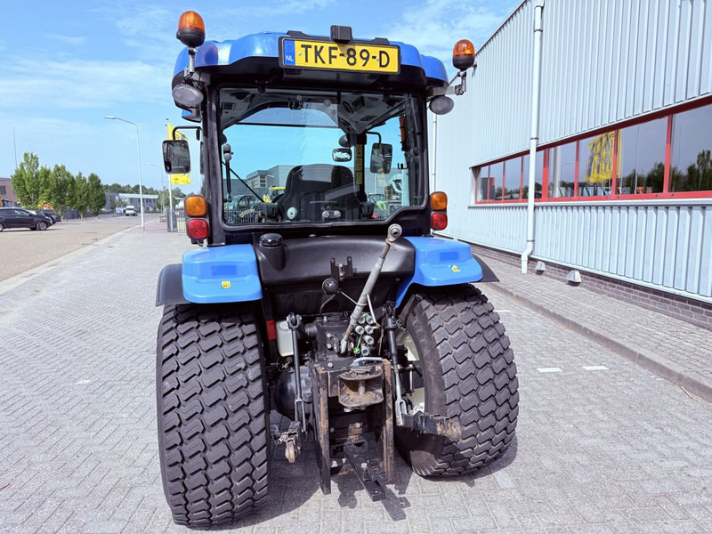 New Holland Boomer 45D Easy Drive līzingu New Holland Boomer 45D Easy Drive: foto 7 New Holland Boomer 45D Easy Drive līzingu New Holland Boomer 45D Easy Drive: foto 7