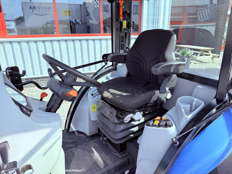 New Holland Boomer 45D Easy Drive līzingu New Holland Boomer 45D Easy Drive: foto 10 New Holland Boomer 45D Easy Drive līzingu New Holland Boomer 45D Easy Drive: foto 10
