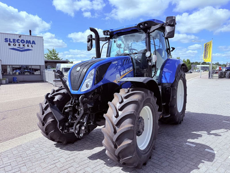 New Holland T6.180 AC Fronthef, - Traktors: foto 3 New Holland T6.180 AC Fronthef, - Traktors: foto 3