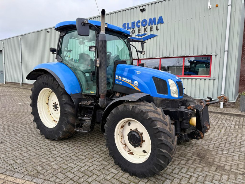 New Holland T6020 Elite - Traktors: foto 5 New Holland T6020 Elite - Traktors: foto 5
