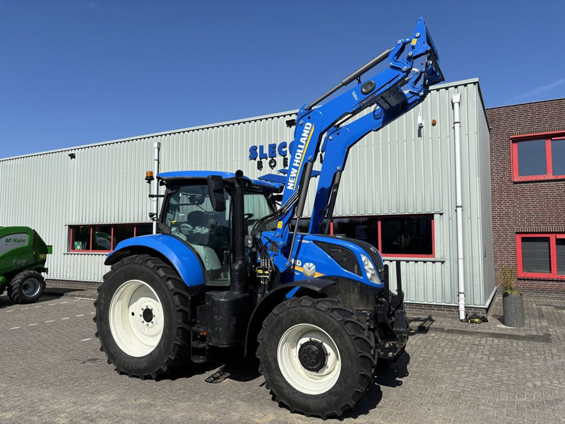 Traktors New Holland T7.210 AC Stage V + TL770 Voorlader: foto 19