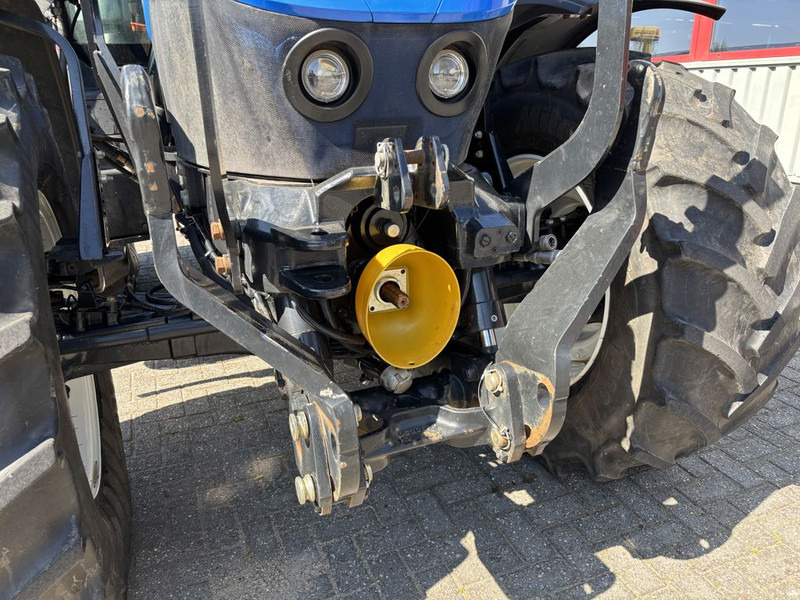 Traktors New Holland T7.210 AC Stage V + TL770 Voorlader: foto 14