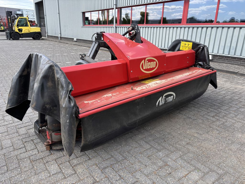 Vicon Extra 332 XF Frontmaaier - Pļāvējs: foto 4 Vicon Extra 332 XF Frontmaaier - Pļāvējs: foto 4