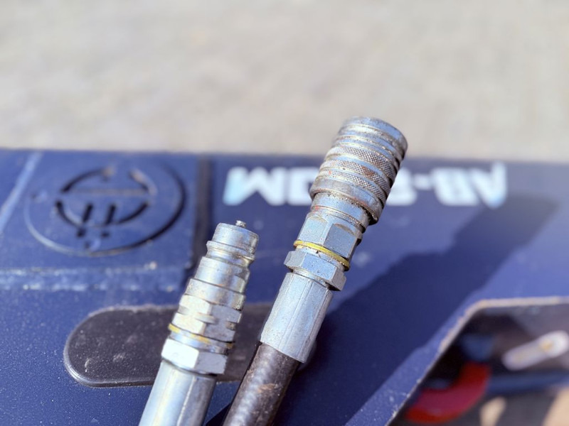 Eurograb SH 200 M Sloophamer 1500 / 3000 kg - Mini-ekskavators: foto 3 Eurograb SH 200 M Sloophamer 1500 / 3000 kg - Mini-ekskavators: foto 3