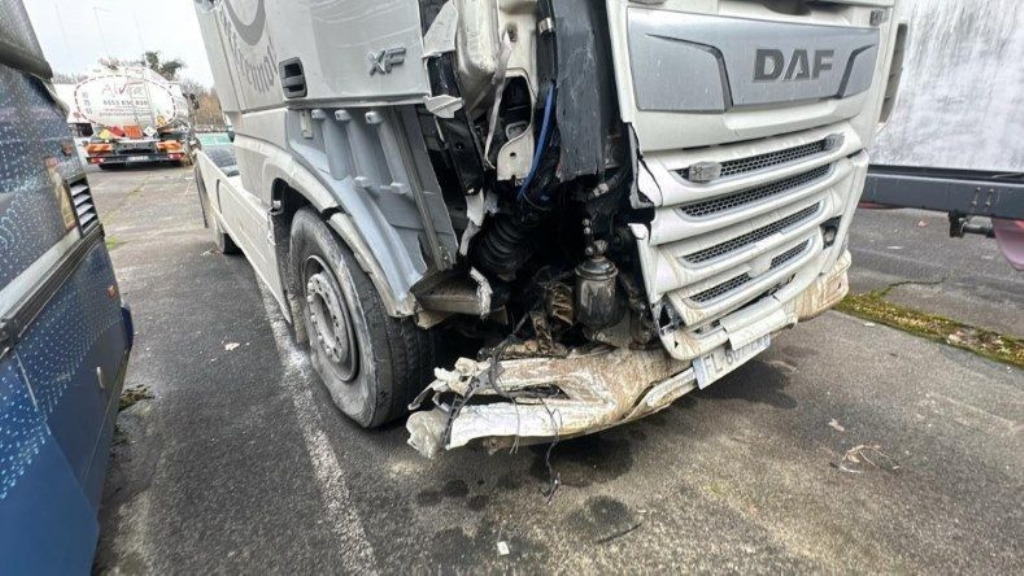 DAF XF 530 FT - Vilcējs: foto 2 DAF XF 530 FT - Vilcējs: foto 2