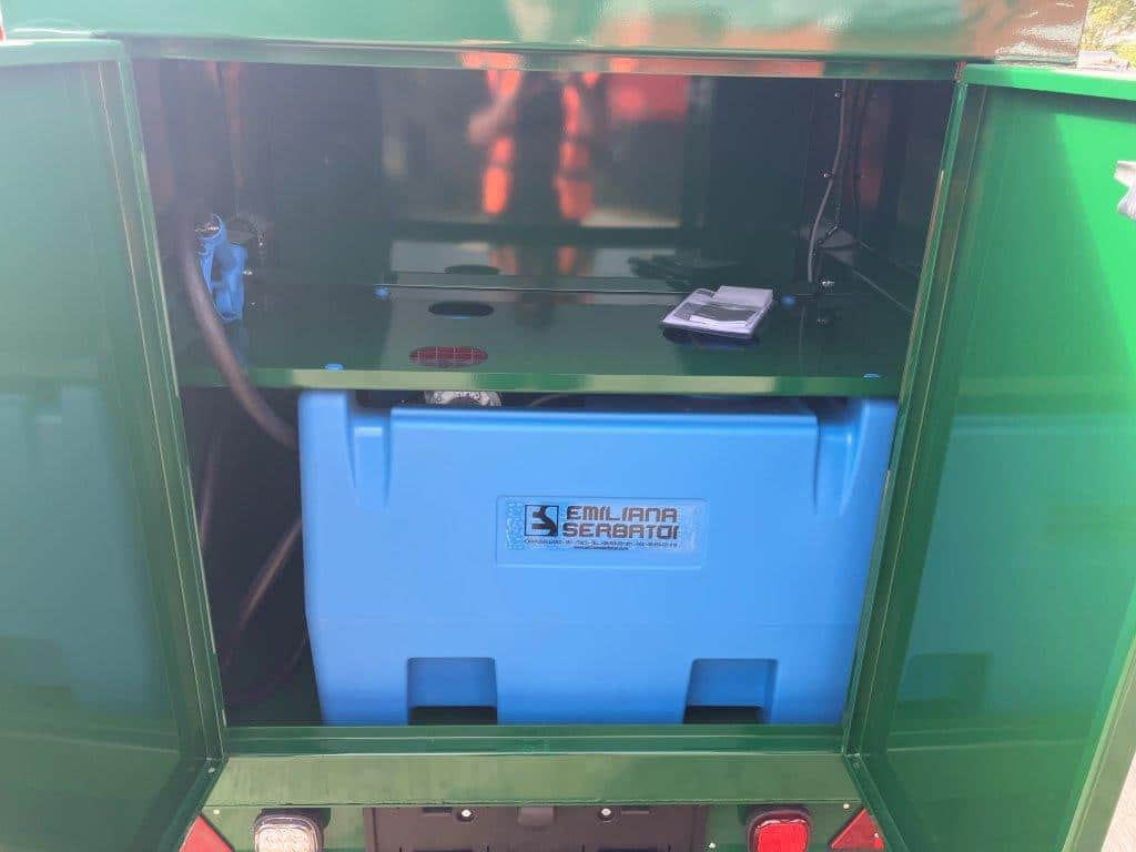 Jaunā Lauksaimniecības piekabe Bailey Fuel Bowser: foto 9