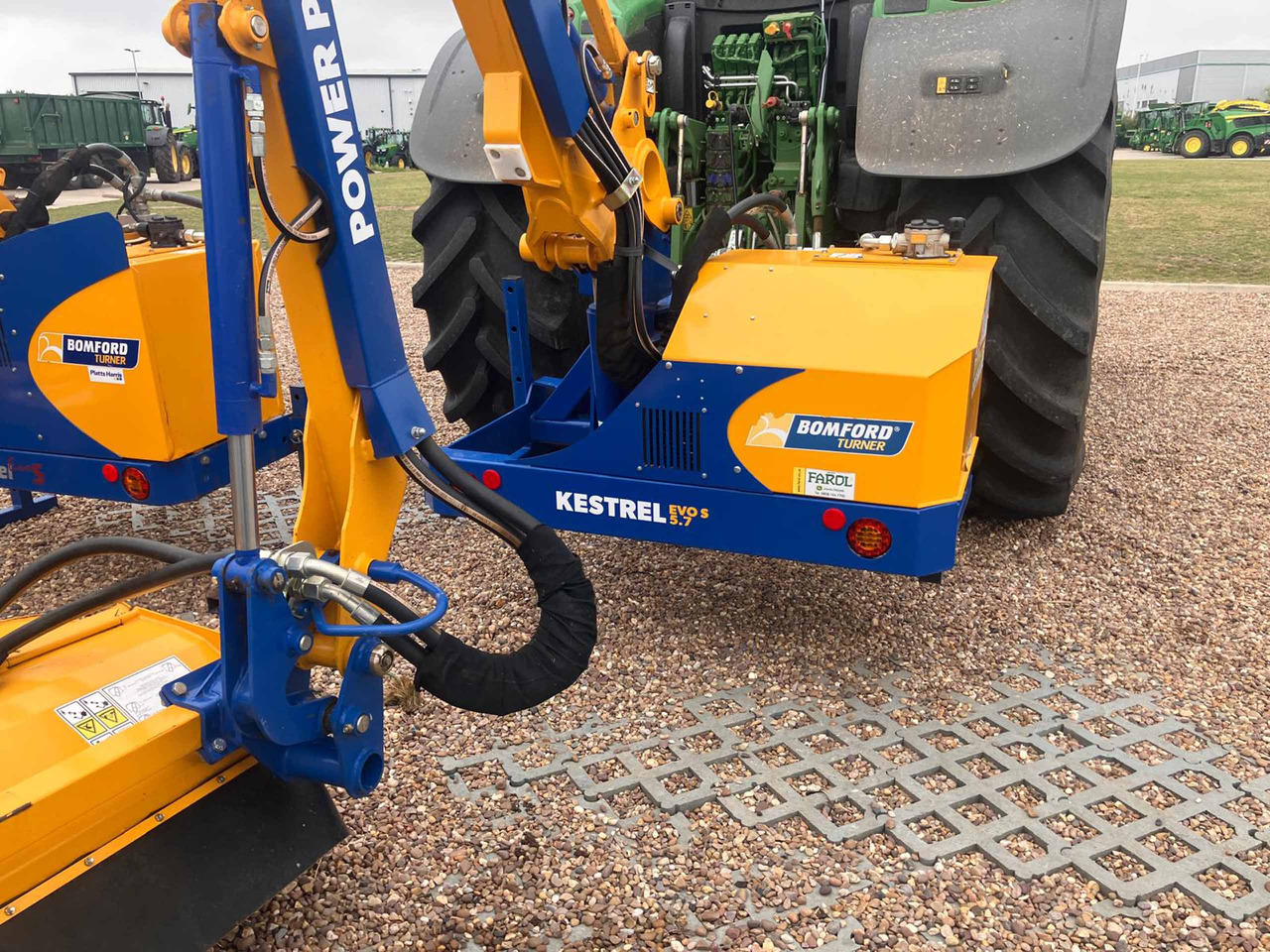 Bomford Turner Kestrel Evo S 5.7 Protrim - Izlices pļaujmašīna: foto 4 Bomford Turner Kestrel Evo S 5.7 Protrim - Izlices pļaujmašīna: foto 4