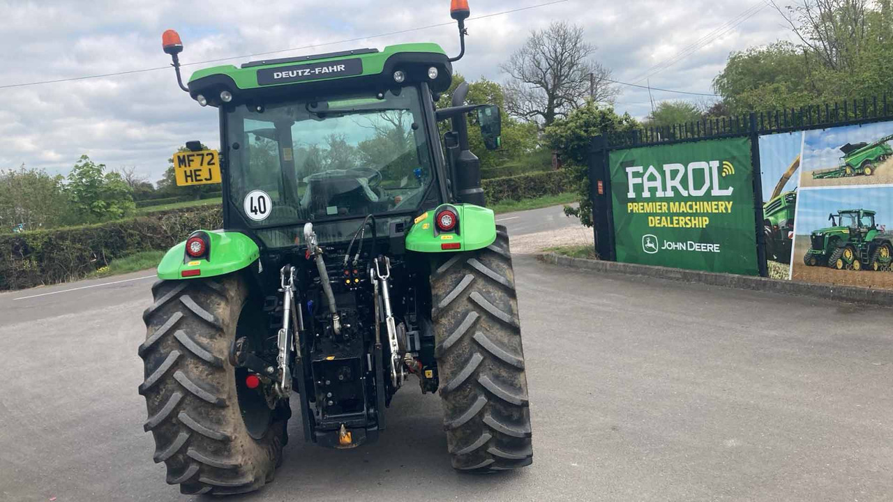 Deutz-Fahr 5125 - Traktors: foto 4 Deutz-Fahr 5125 - Traktors: foto 4