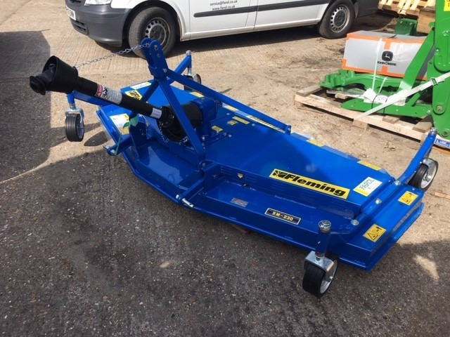 Fleming FM230 finishing mower - Pļaujmašīna-smalcinātājs/ Mulčētājs: foto 2 Fleming FM230 finishing mower - Pļaujmašīna-smalcinātājs/ Mulčētājs: foto 2