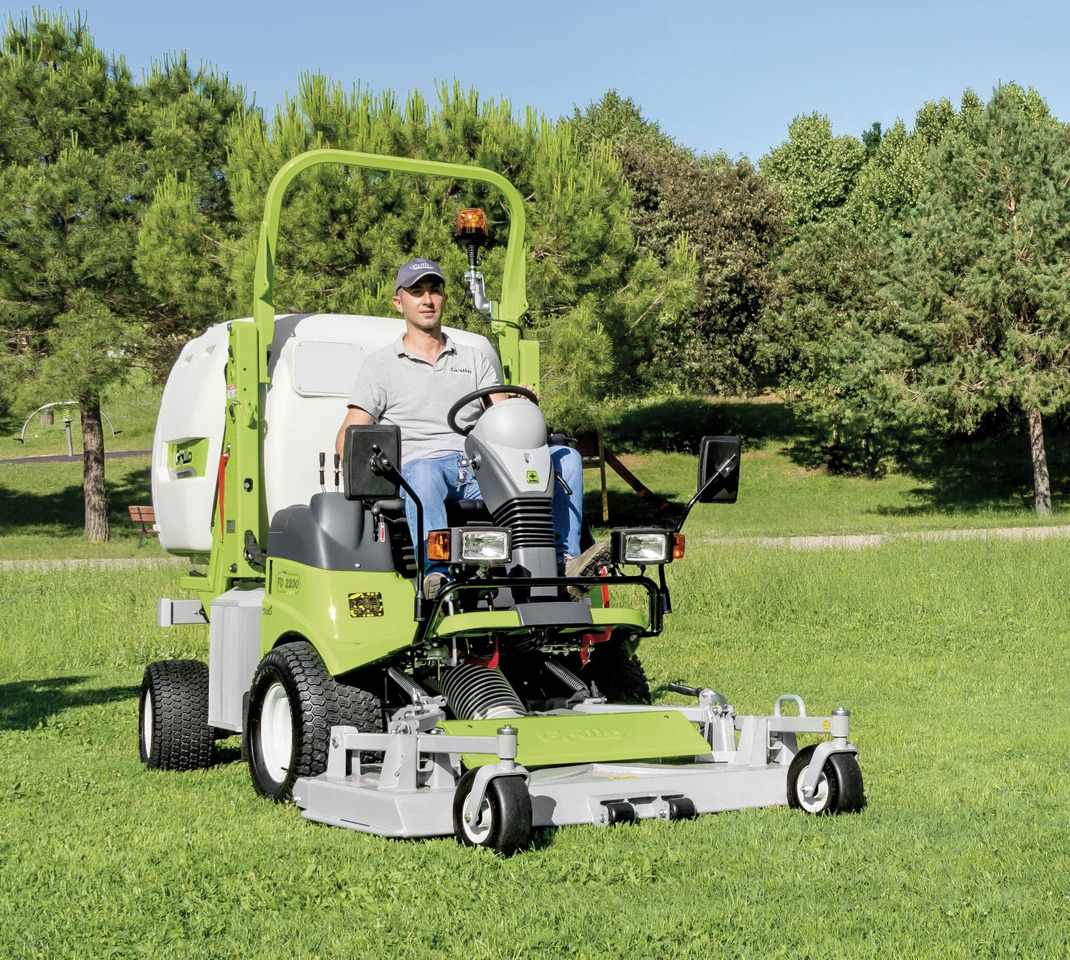 Grillo FD2200TS mower - Zāles pļāvējs: foto 1 Grillo FD2200TS mower - Zāles pļāvējs: foto 1