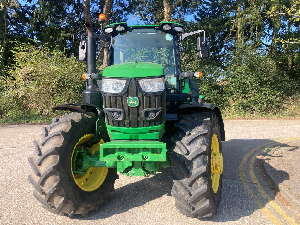 JOHN DEERE 6155M - Traktors: foto 3 JOHN DEERE 6155M - Traktors: foto 3