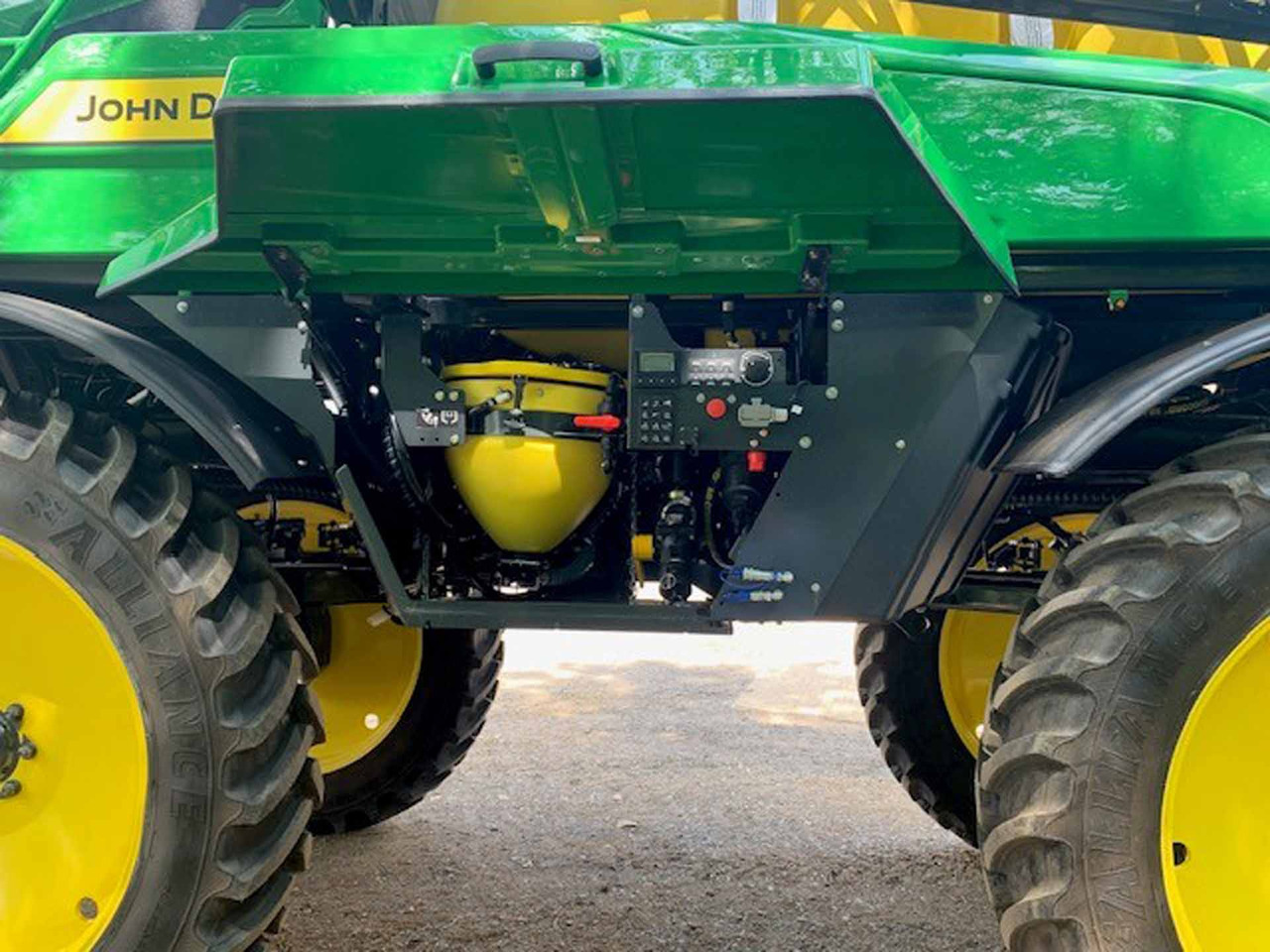 John Deere 340M - Miglotājs: foto 2 John Deere 340M - Miglotājs: foto 2