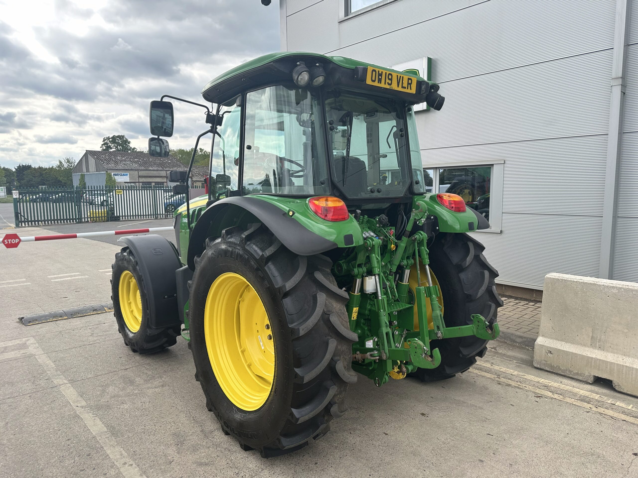 John Deere 5090M - Traktors: foto 3 John Deere 5090M - Traktors: foto 3