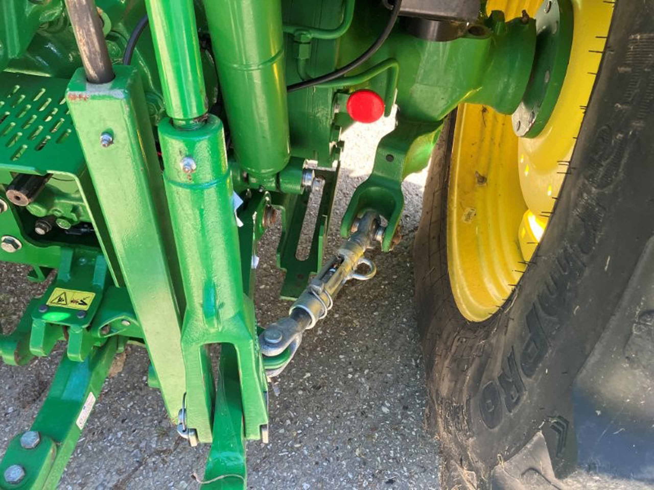 Traktors John Deere 5100M: foto 10