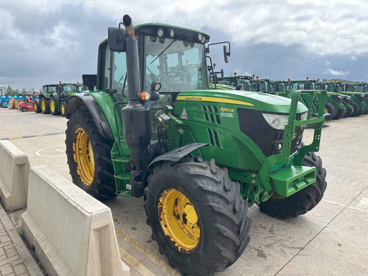 John Deere 6130M - Traktors: foto 5 John Deere 6130M - Traktors: foto 5