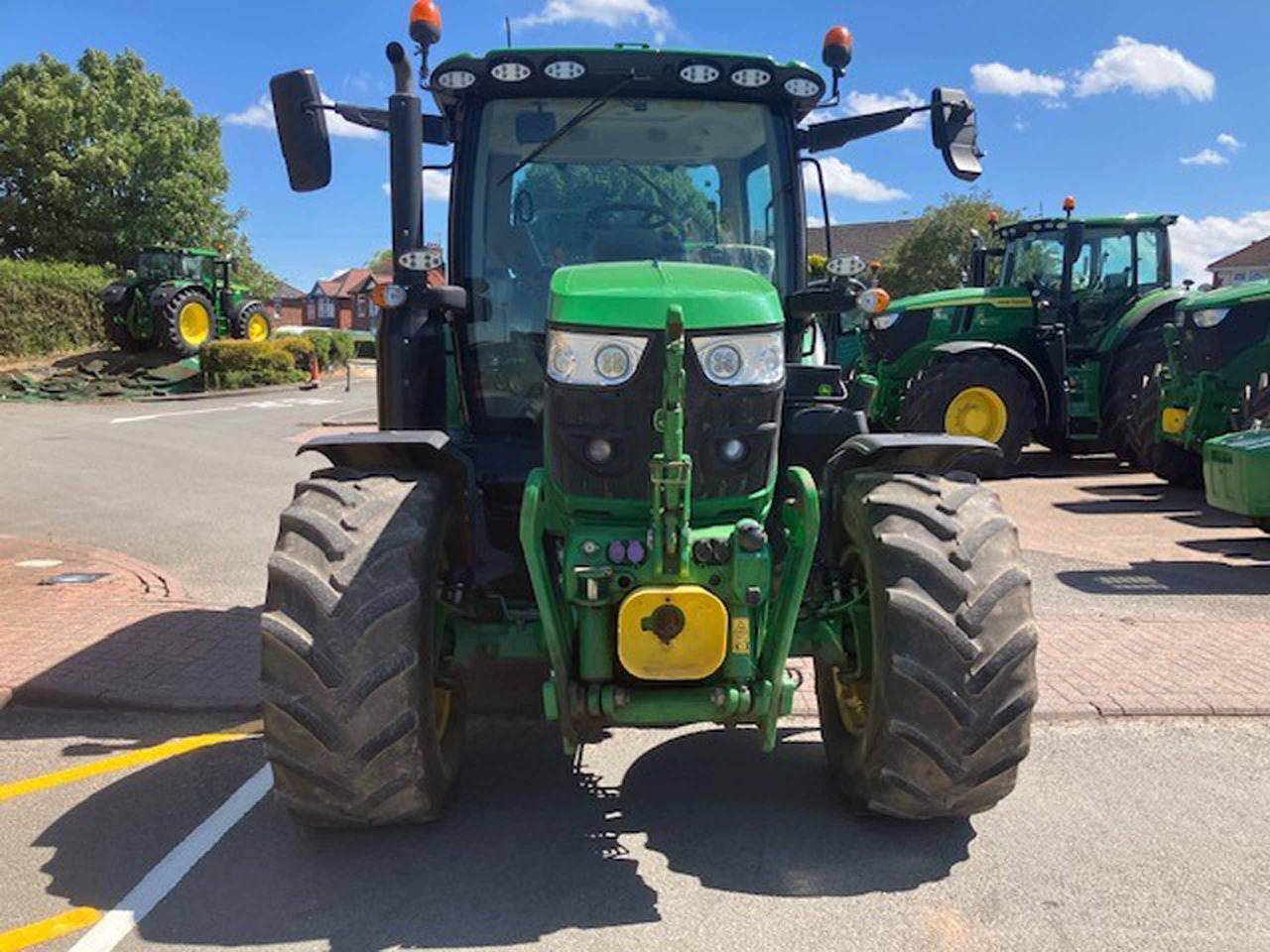 John Deere 6130R - Traktors: foto 4 John Deere 6130R - Traktors: foto 4