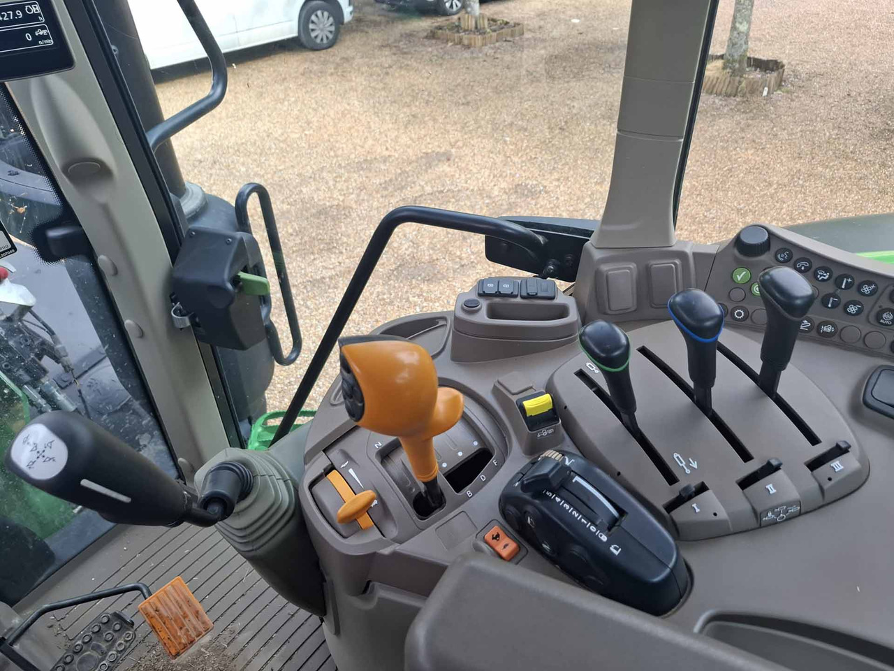 John Deere 6140M - Traktors: foto 5 John Deere 6140M - Traktors: foto 5