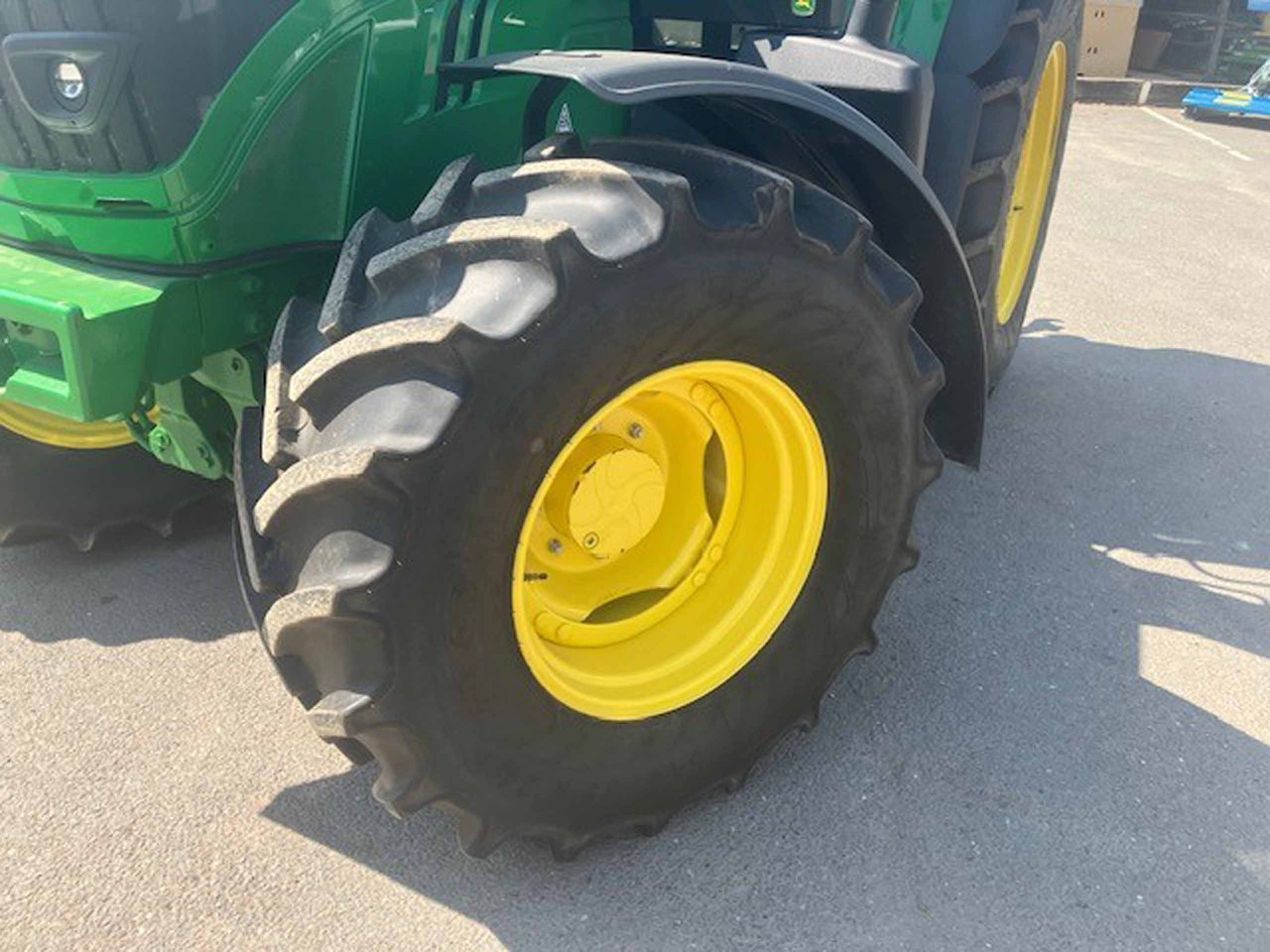 John Deere 6140M - Traktors: foto 5 John Deere 6140M - Traktors: foto 5